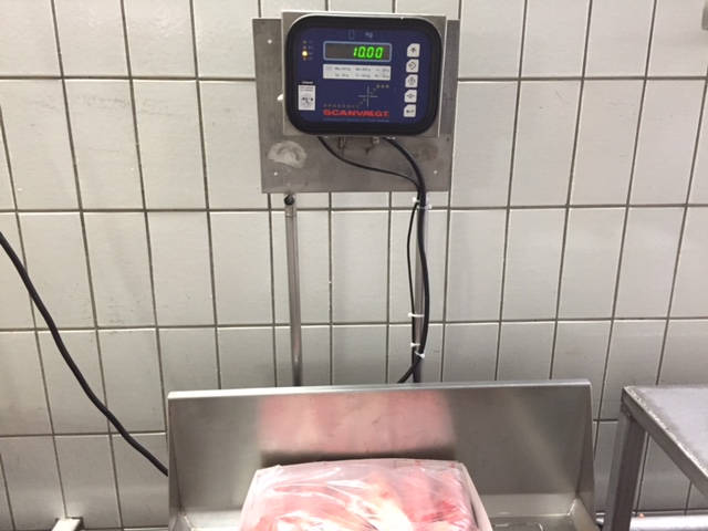 돈육 뼈있는 > 앞발 > 발가락 포함 3